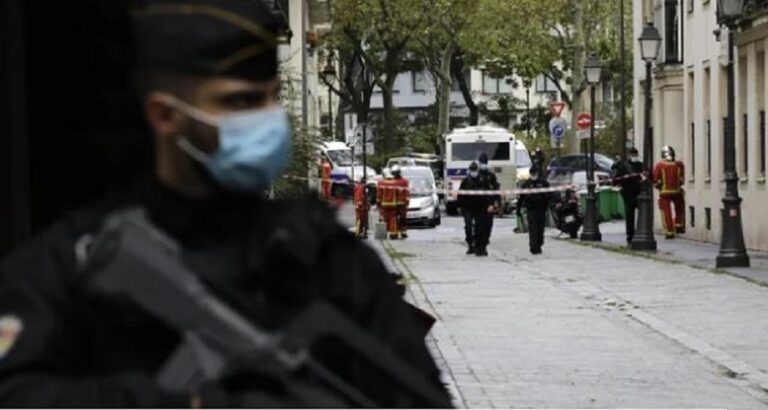 Масакр во Франција, убиени тројца полицајци
