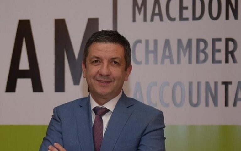 Драган Митковски реизбран на функцијата претседател ка Комората на сметководители