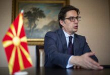 Пендаровски и Радев заедно патуваат во Рим на чествување на светите браќа Кирил и Методиј