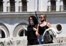 УТРЕВЕЧЕР НЕМА ПОЛИЦИСКИ ЧАС, ОД ЧЕТВРТОК ПОЧНУВА НА ПОЛНОЌ