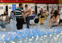 Се зголемува интересот за вакцинација, граѓаните да се пријавуваат за да добијат термин