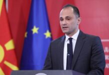 Филипче најавува колективен имунитет до крајот на летото