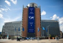 Европскиот парламент ја тужи Европската комисија