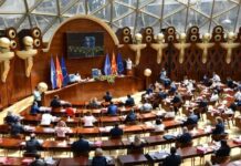 Законските измени за недела неработен ден во матичната собраниска комисија