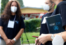 Попишани 1.212.339 лица, 378.033 домаќинства и 516.787 станови